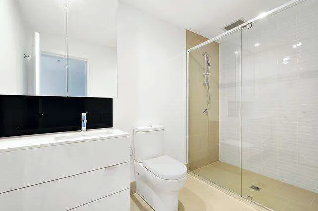Featured image for How to Apply Plasters in Showers